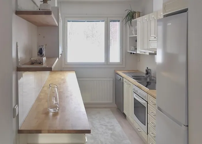 Two-story By The River アパート *