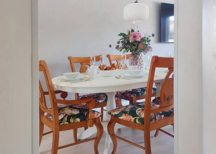 アパート Two-story By The River